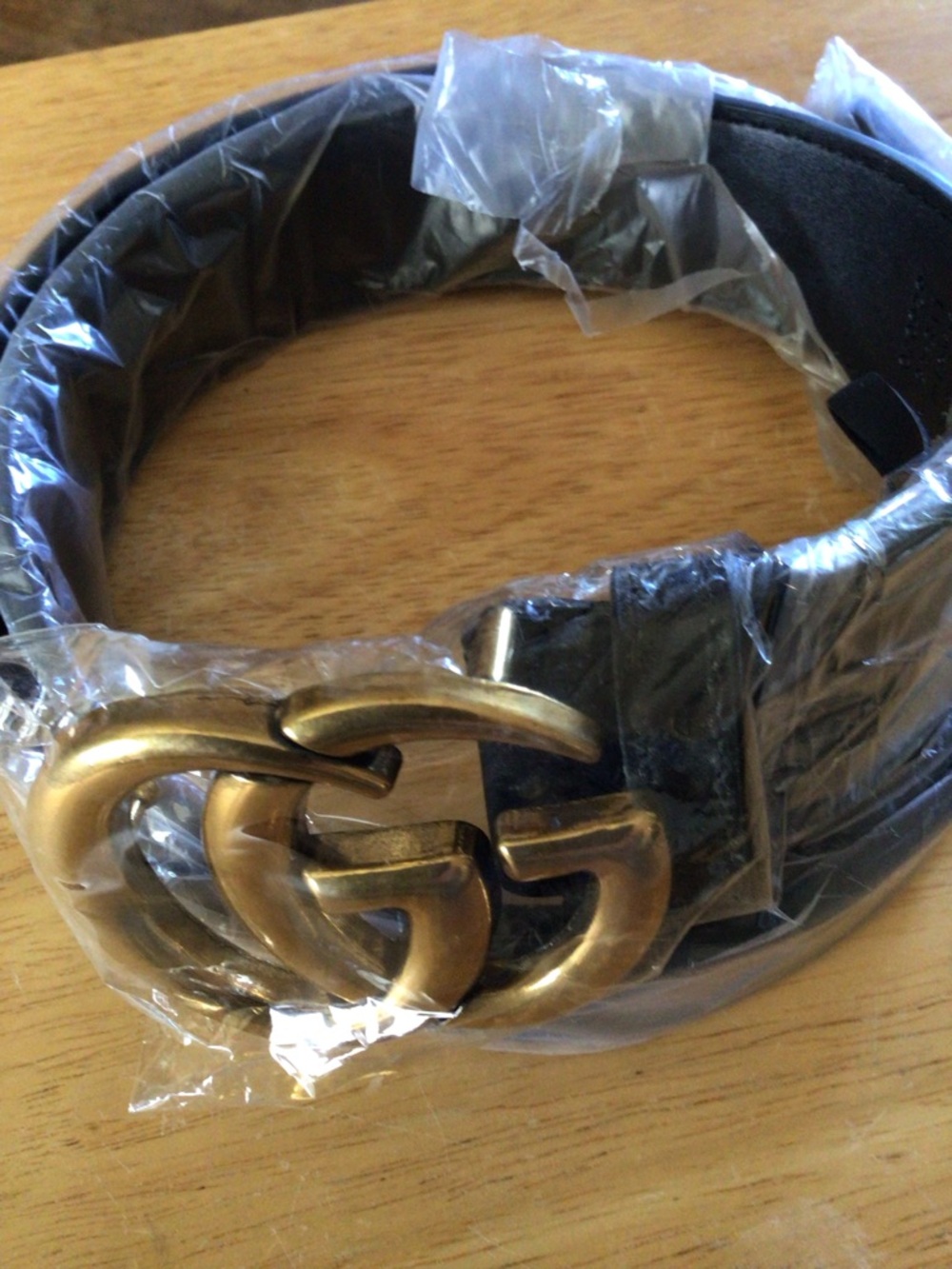 Source Unknown Black Leather Belt with Gold Double-G Buckle
